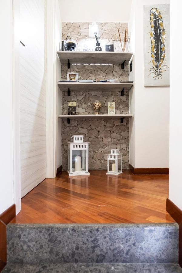 Montesantogroup Appartement Napels